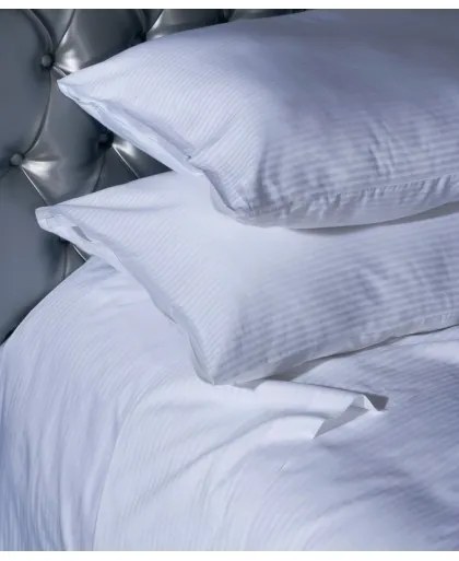 Jogo de lençóis às riscas brancas cetim 300 fios cor branca com vivos em branco: Branco cama 105cm - 1 lençol superior 180 x 290 cm + 1 lençol capa ajustável 105 x 200 + 30 cm + 1 fronha almofada 50x70 cm