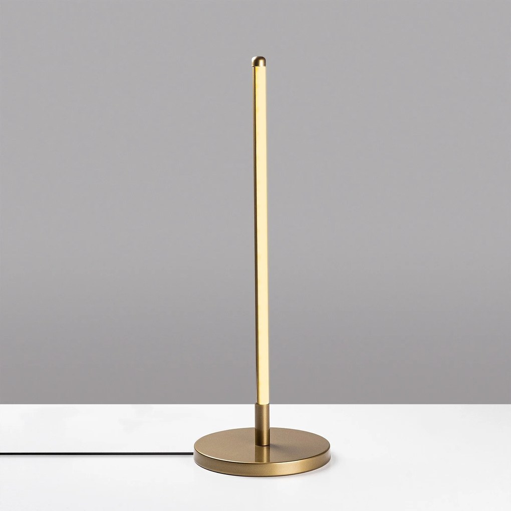Candeeiro de Mesa Only – Ouro – 18 cm x 51 cm