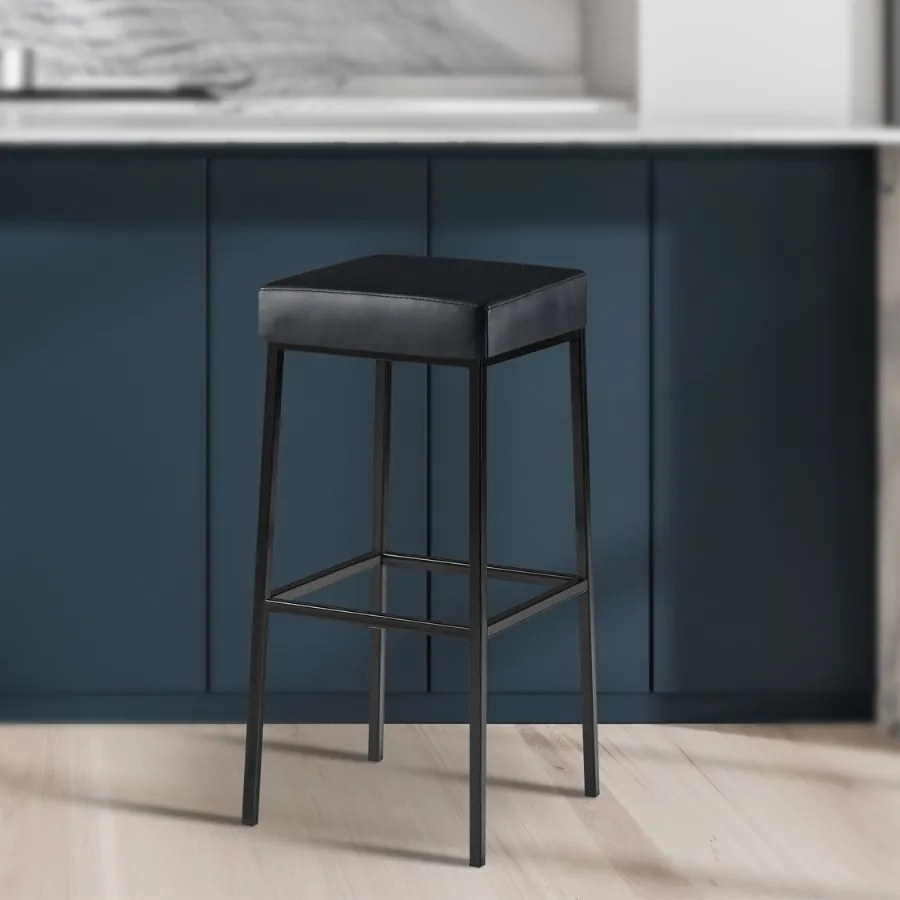 Banco de bar Montreal em couro sintético e com estrutura preta 37 x 83 x 37 cm Preto