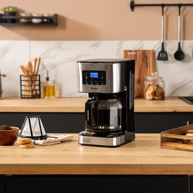 Máquina de café de filtro Coffee 66 Smart Plus programável com tecnologia ExtemAroma e função AutoClean