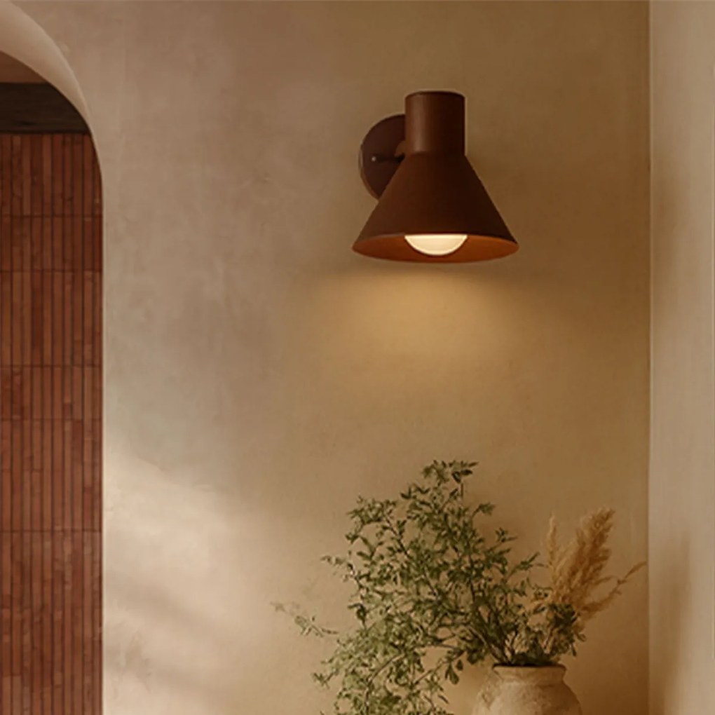 Candeeiro de parede exterior industrial castanho ferrugem cone IP44 - Natas