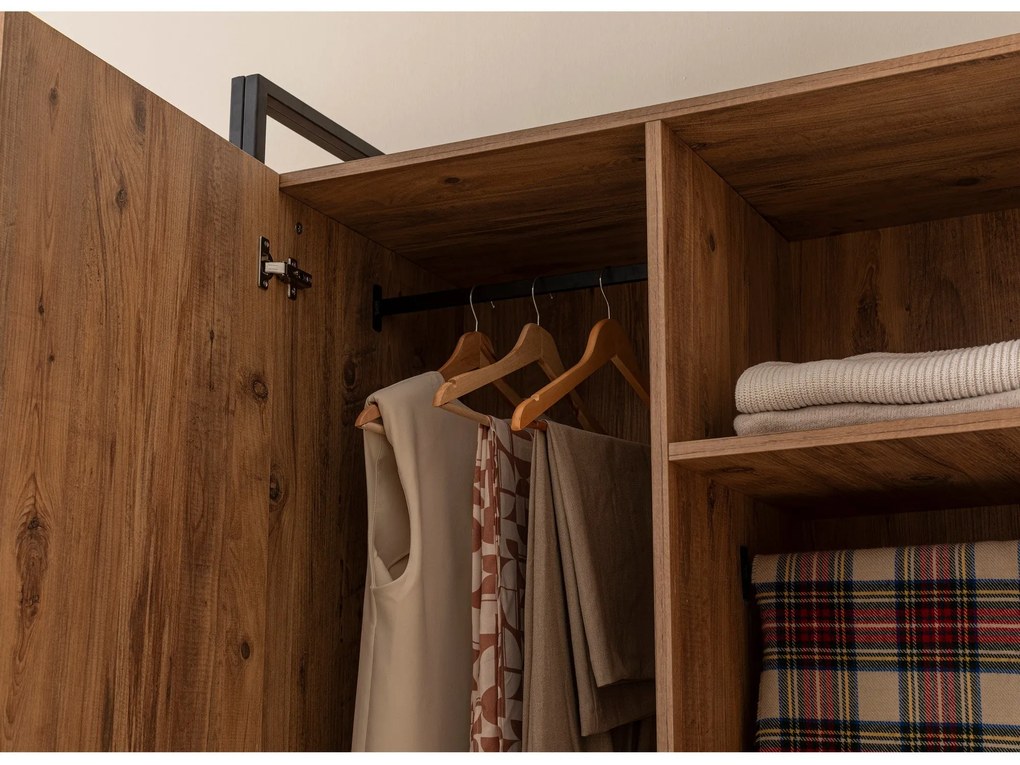 Guarda-roupa Dynamic – Pinho Atlântico – 104x225x52 cm