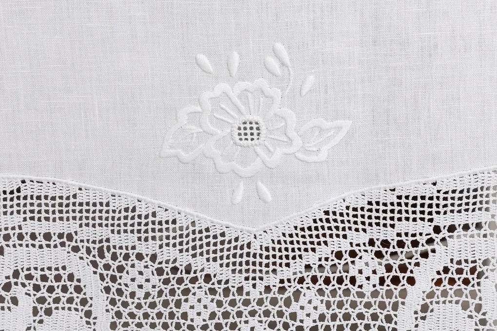 170x270 cm - Toalha de mesa de linho bordada C/ crochê a mão