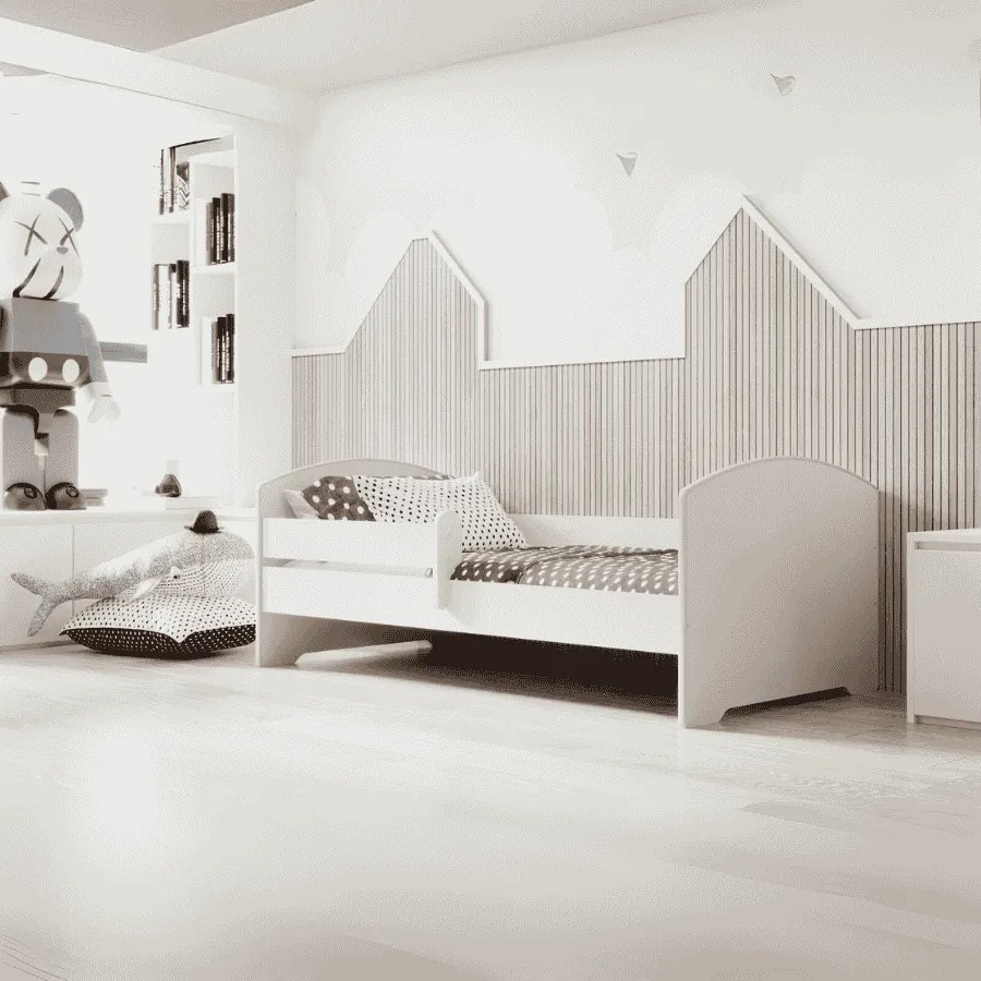 Cama infantil branca Luk 140x70 com grade - colchão e estrado incluído
