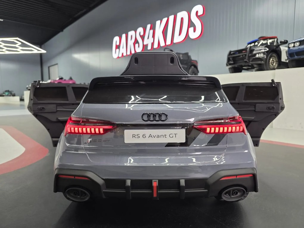 Carro elétrico infantil Audi RS6 Avant GT 12V 4x4 cinzento , telecomandado, pneus de EVA, assento em pele Cinzento
