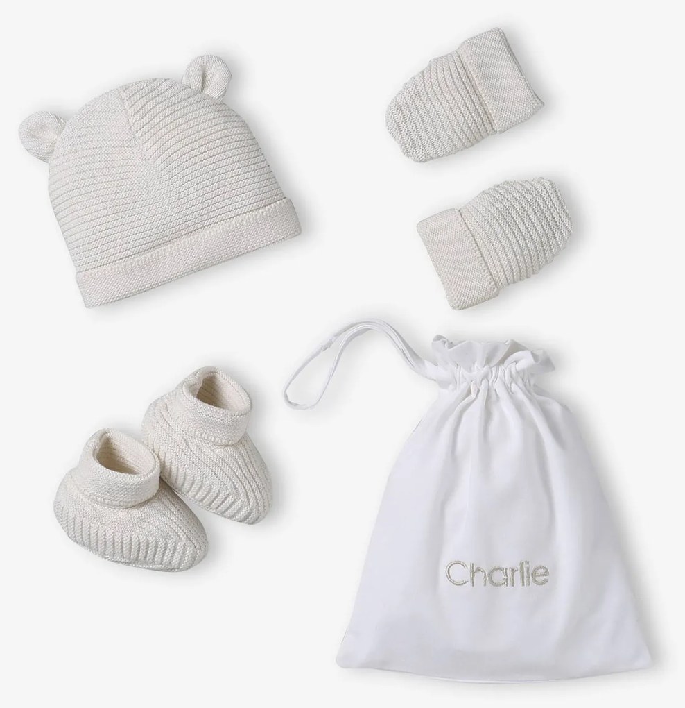 Conjunto gorro, luvas/mitenes e sapatinhos em algodão bio e bolsa personalizável  cru
