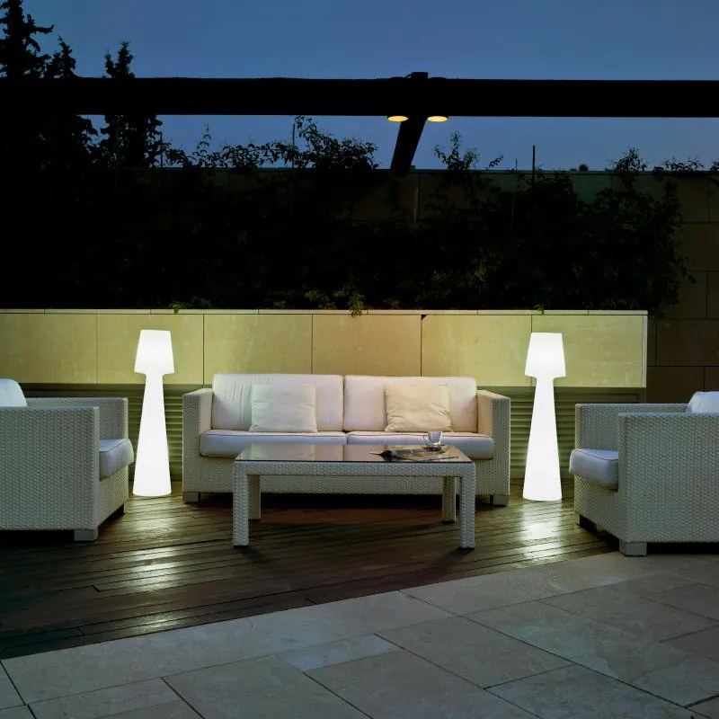 CANDEEIRO EXTERIOR LUZ LED RGB LOLA BATERIA RECARREGÁVEL 165 CM HOTEL, CASA, JARDIM, RESTAURANTE, BAR