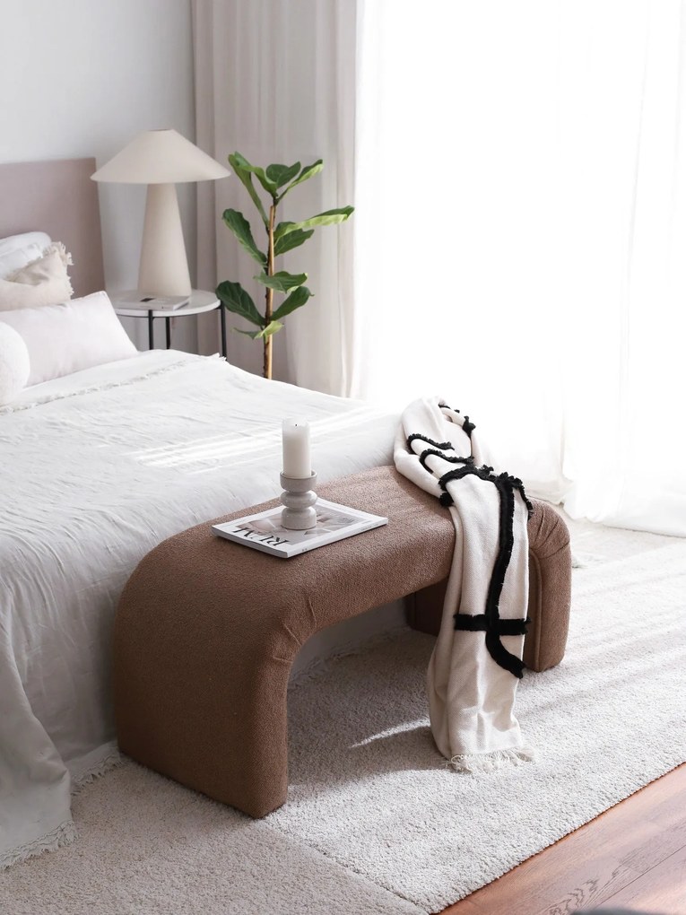 Pouffe Nu – Castanho – 106x45x46 cm
