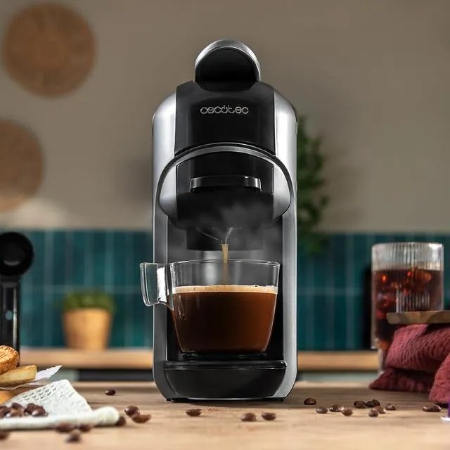 Máquina de café expresso 3 em 1 muito compacta FreeStyle Compact