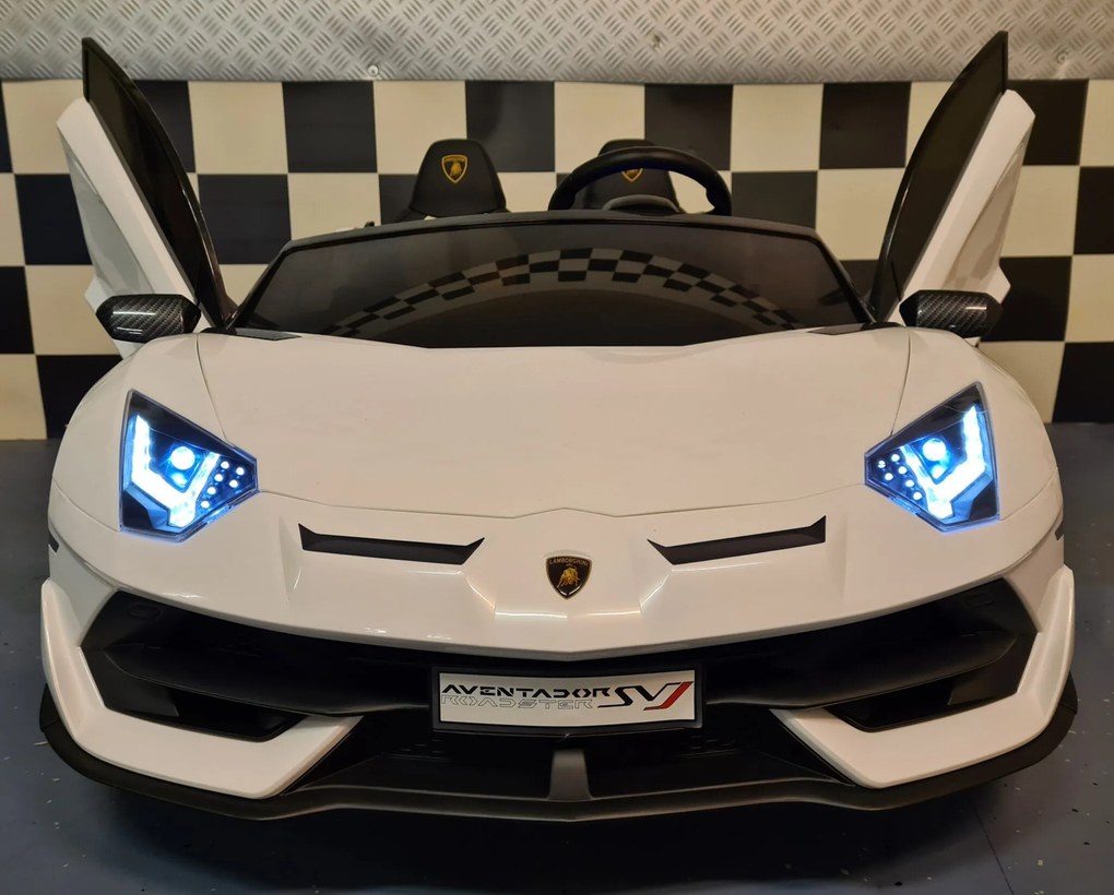 LAMBORGHINI AVENTADOR Carro eletrico infantil  24 VOLTS 2 LUGARES BRANCO C/ DRIFT