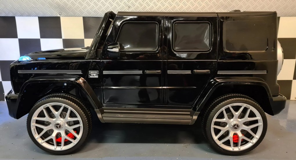 Carro Infantil Mercedes G63 2 lugares 12V,Pneus Borracha, Assento de couro preto metálico