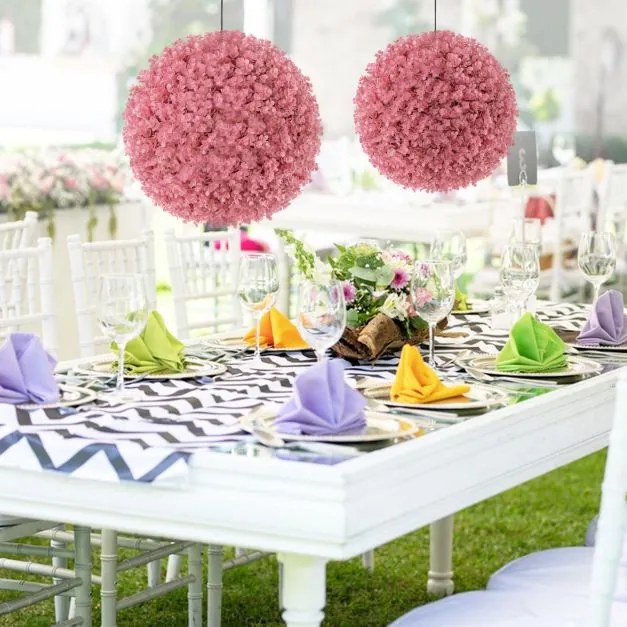 2 bolas de topiaria de plantas artificiais com flores rosa e proteção solar