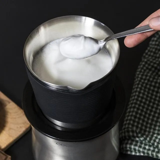 Espumador de leite Power Moca Spume 5000. 650 W, 200 ml de capacidade, 4 modos de funcionamento