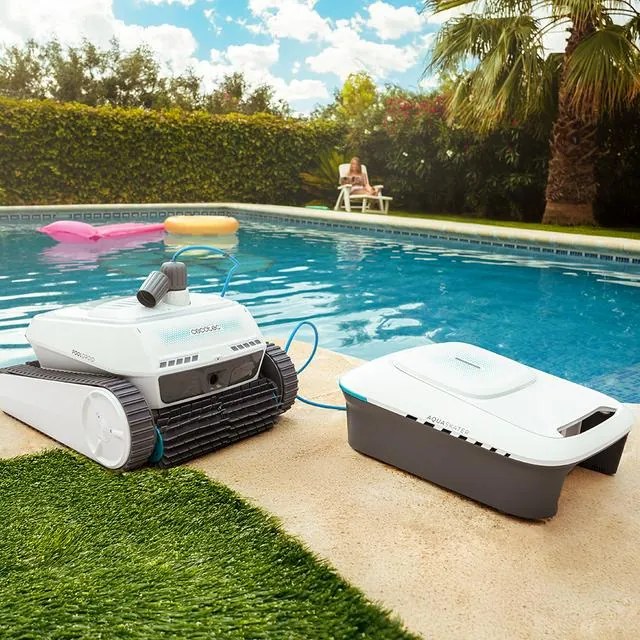 Robot limpa-piscinas para fundos, paredes, linha de água e superfície Conga Pooldroid 10000 TotalClean AquaSkater .