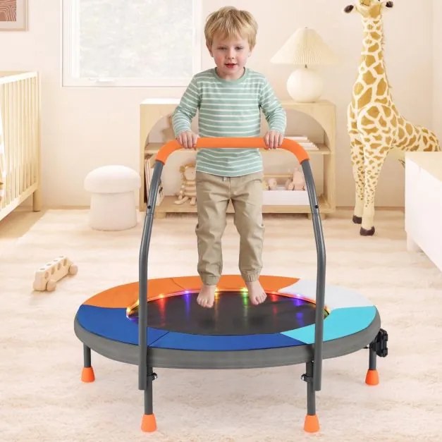 Mini-trampolim para crianças de 90 cm com luzes, dobrável, com barra de espuma e capa de segurança acolchoada multicolorida 1