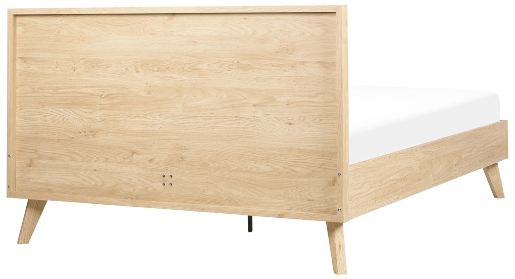 Cama de casal em rattan cor de madeira clara 140 x 200 cm MONPAZIER Beliani