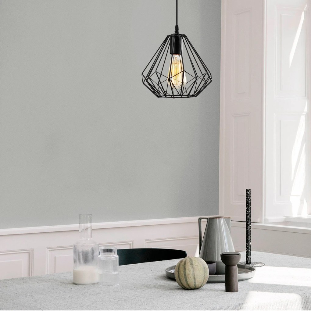 Candeeiro Suspenso Diamond – Preto – Diâmetro 23 cm x Altura 117 cm