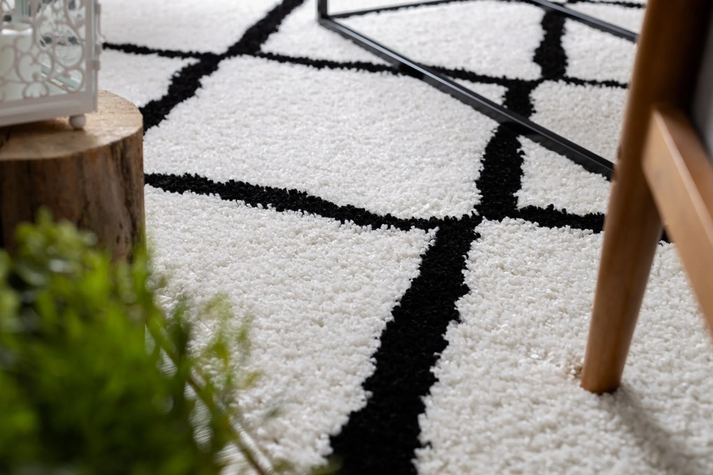 Tapete BERBER CROSS branco Franjas berbere marroquino shaggy