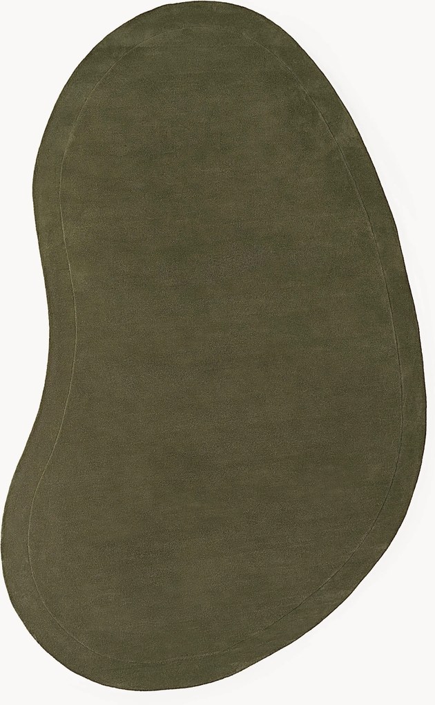 Tapete em lã artesanal com forma orgânica Kadey