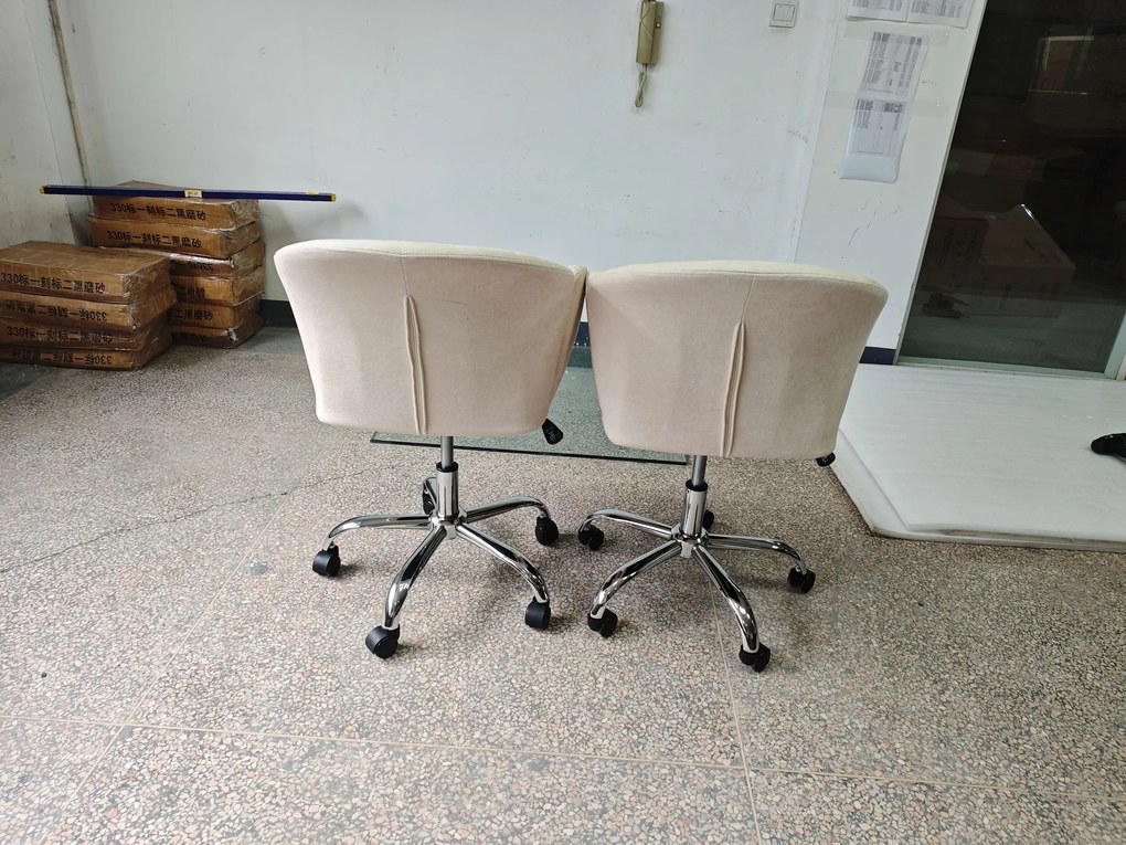 HOMCOM Cadeira de Escritório Ergonômica, Poltrona em Chenille com Altura Ajustável, Encosto Floral, Giratória a 360°, Bege | Aosom Portugal