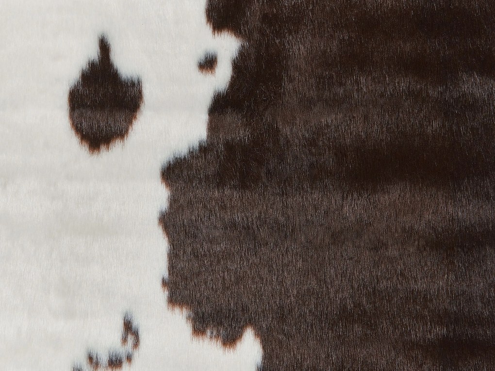 Tapete em pele sintética de vaca castanha e branca 150 x 200 cm BOGONG Beliani