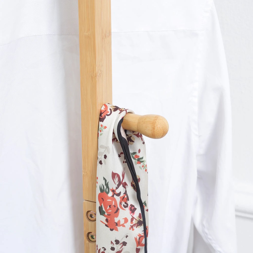 HOMCOM Cabide de Pé de Bambu Cabide de Pé para Roupas com 2 Ganchos e 3 Barras Suspensas para Entrada Corredor Dormitório Estilo Moderno 36x24x168cm Madeira