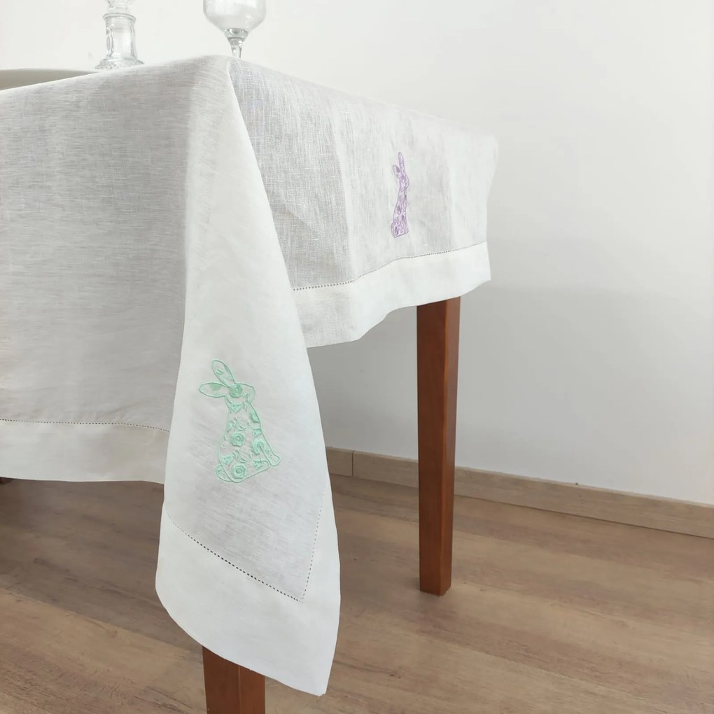 Toalha de Mesa Linho e Ponto Aberto Easter Bunny
