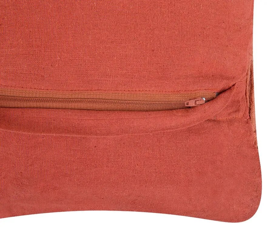 Almofada decorativa em macramé de algodão laranja 45 x 45 cm AKKOY Beliani