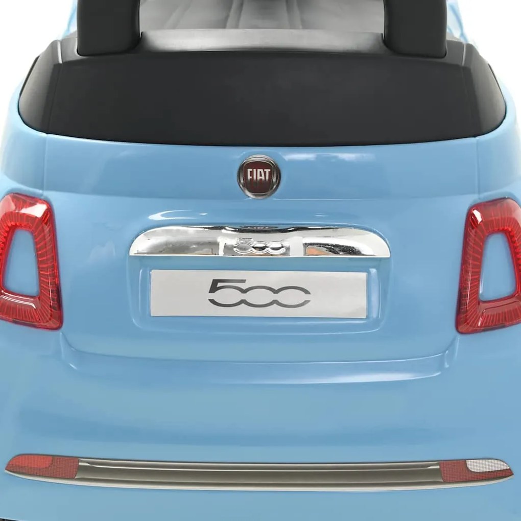 Carro de passeio Fiat 500 azul