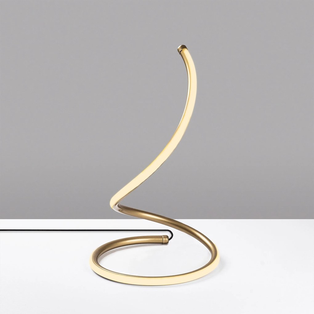 Candeeiro de Mesa Yay – Dourado – Diâmetro: 25 cm Altura: 40 cm
