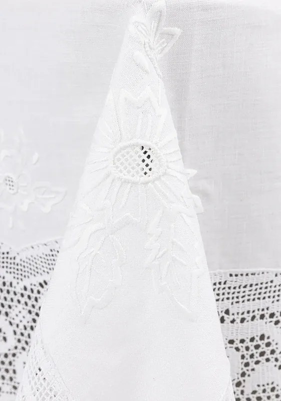 170x270 cm - Toalha de mesa de linho bordada C/ crochê a mão