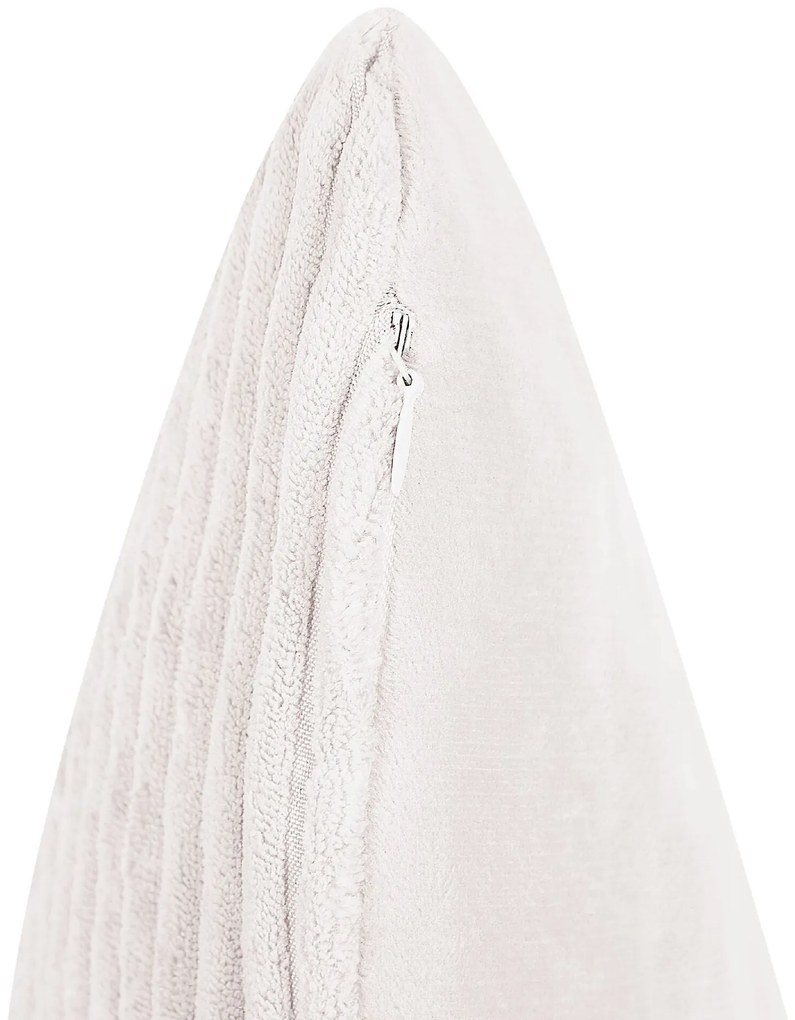 Conjunto de 2 almofadas decorativas em bombazine branca creme 43 x 43 cm MILLET Beliani