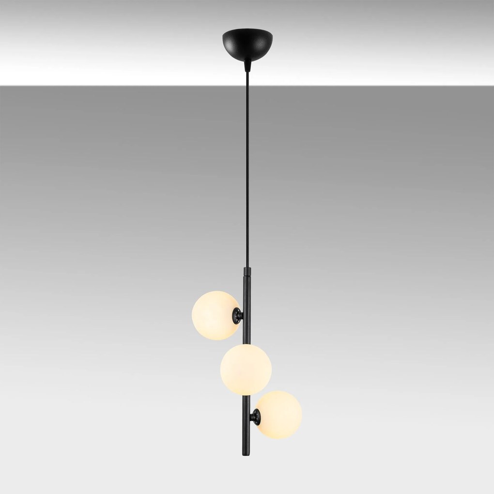 Chandelier Domino – Preto e Branco – 36 x 36 x 46 cm