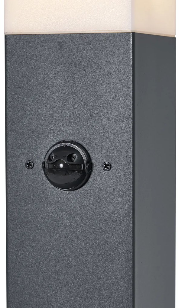 Candeeiro de exterior cinzento escuro com vidro opalino 80cm IP44 com tomada e sensor de movimento - Malios Moderno