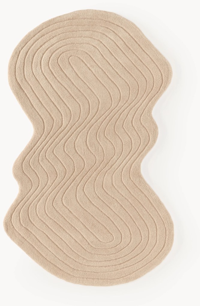 Tapete em lã artesanal com forma orgânica Aliza