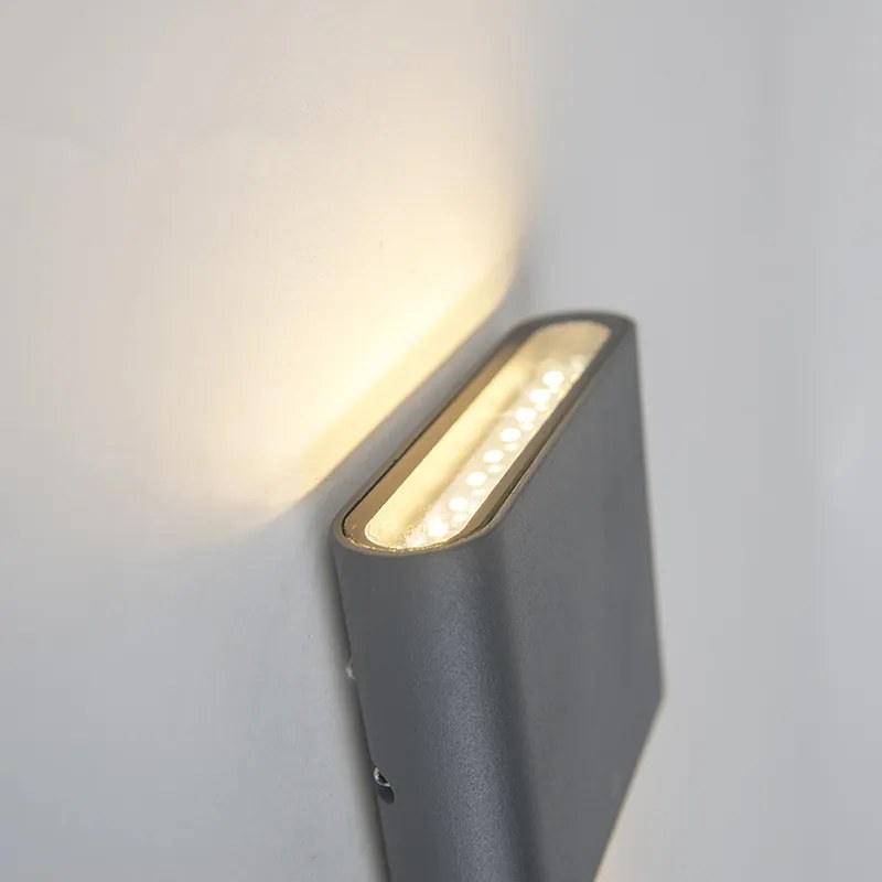 Candeeiro de Parede Moderno Cinzento Escuro 11,5 cm Incl. LED IP65 - Batt
