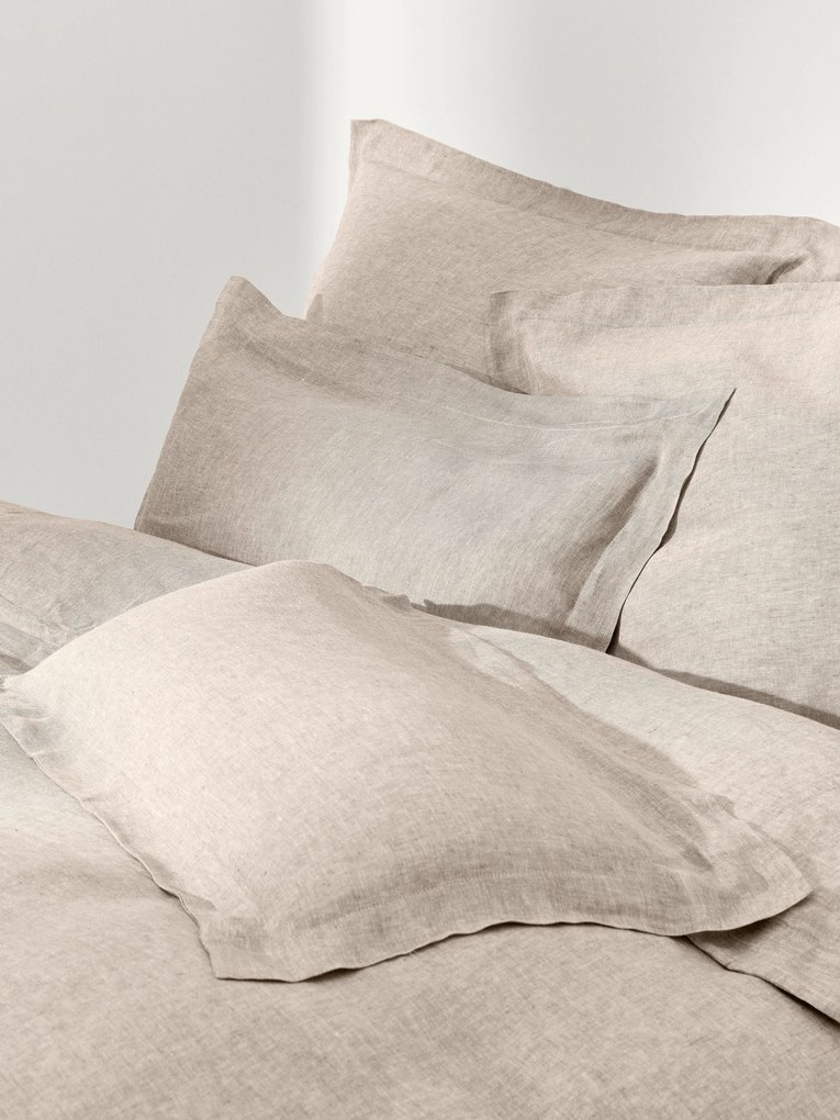 Capa de edredão em linho com costura elevada Linna