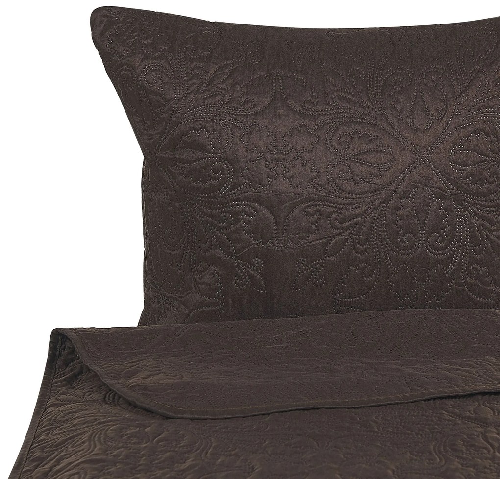 Colcha com relevo e duas almofadas castanhas 140 x 210 cm RAYEN Beliani