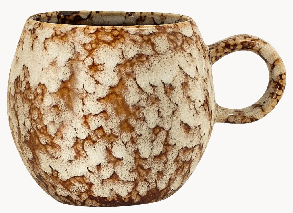Caneca artesanal com esmalte Paula