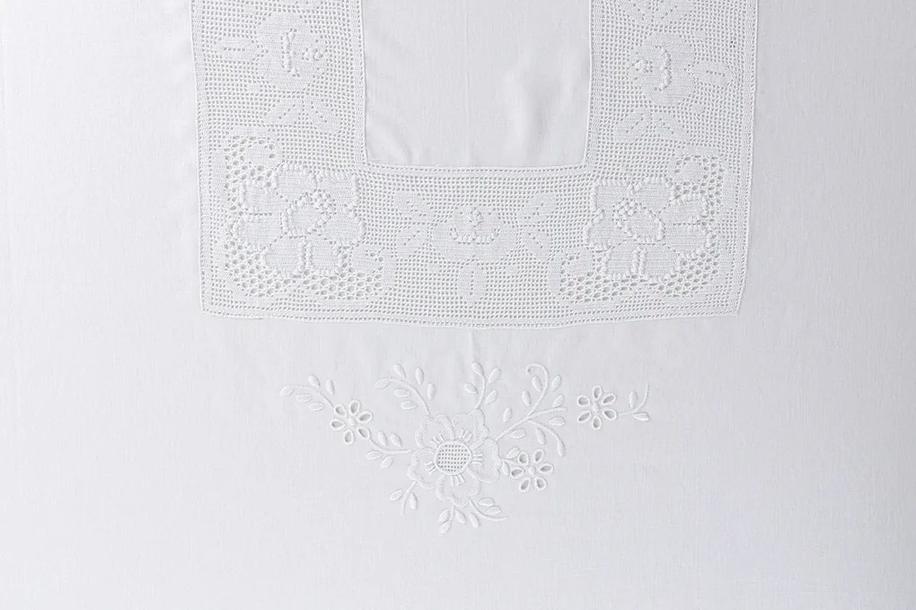 180x350 cm - Toalha de mesa de linho bordada C/ crochê a mão
