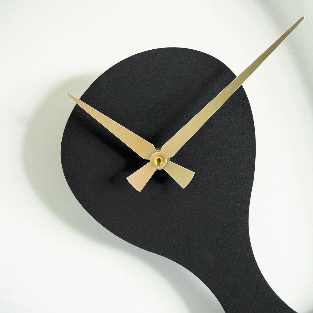 Relógio de Parede Decorativo Aps104 – Preto e Dourado – 44 x 45 cm
