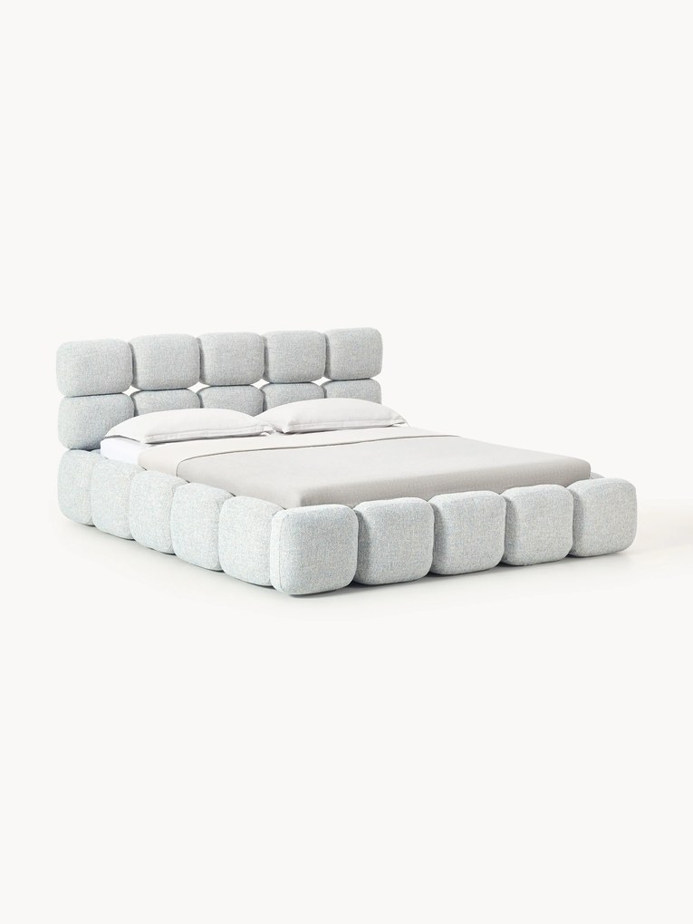 Cama estofada em bouclé com arrumação Tayla