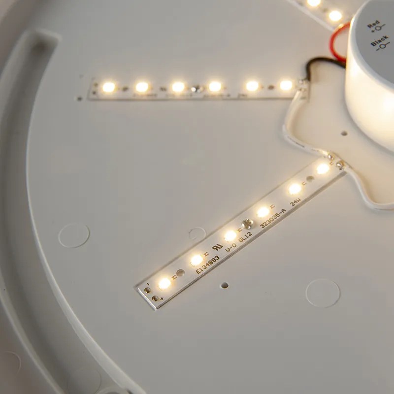 Candeeiro de teto moderno branco com LED 15W IP44 - Tiho Moderno