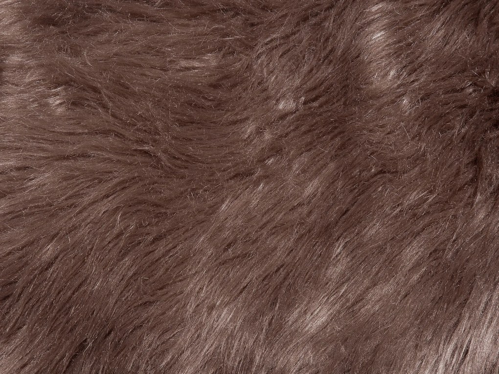 Pele sintética de ovelha de cor castanha MUNGO Beliani