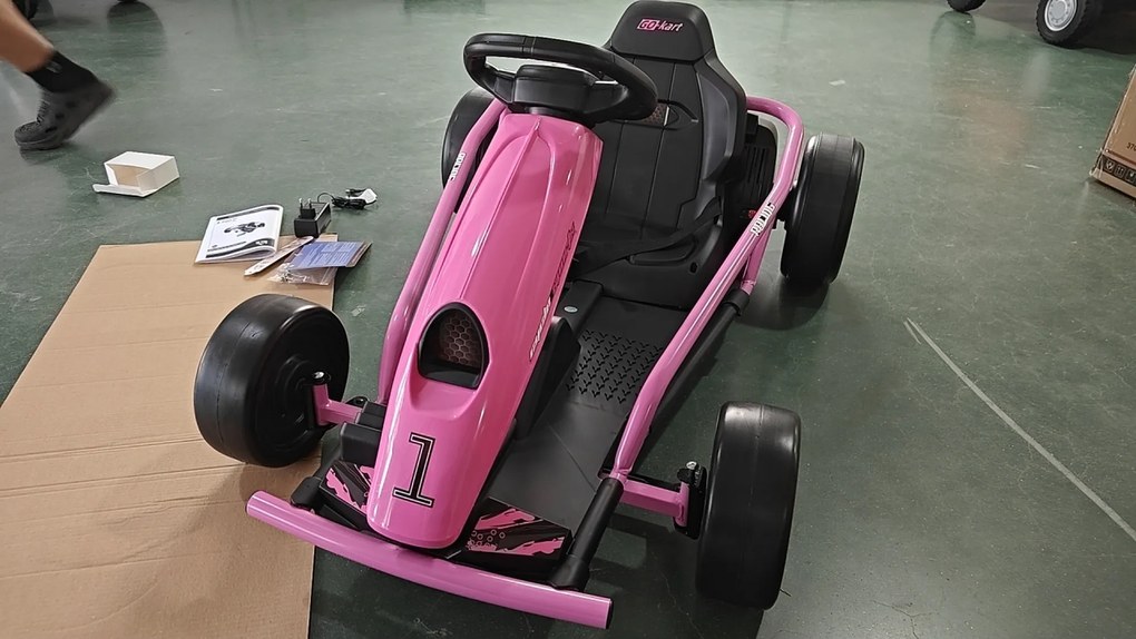 HOMCOM Go-Kart Elétrico 24 V para Crianças Até 13 km/h Gokart com Função Drift, Drift-Kart com 2 Motores para 8–12 Anos Rosa | Aosom Portugal
