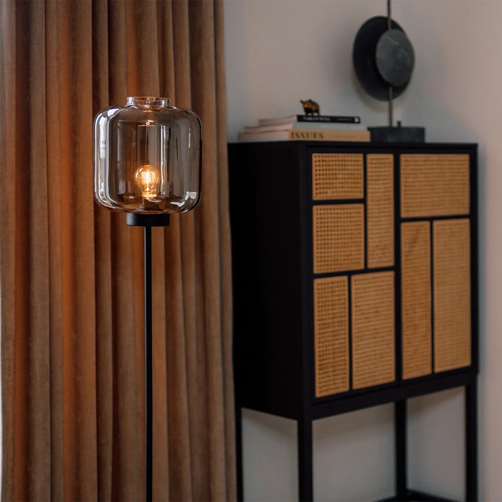 Candeeiro de pé design preto com vidro fumê - Qara