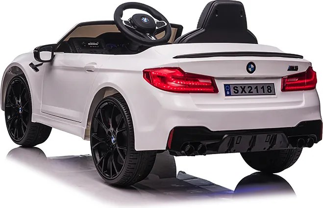 Carro elétrico para crianças até aos 5 anos BMW M5, 24V, Pneus Borracha, Bateria lítio, Controle remoto Branco