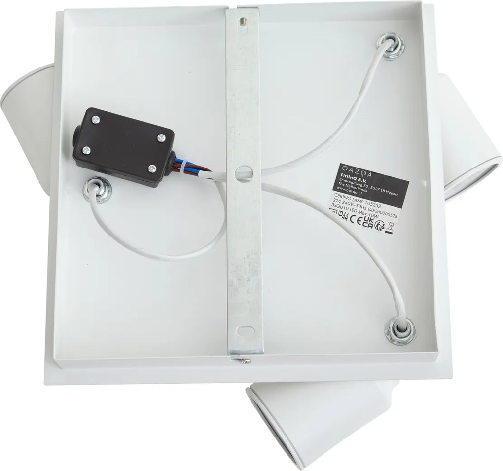 Foco de casa de banho moderno quadrado branco 3 luzes IP44 - Ducha