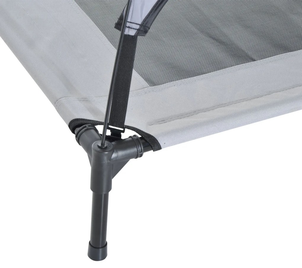 Cama com Cobertura em Tecido