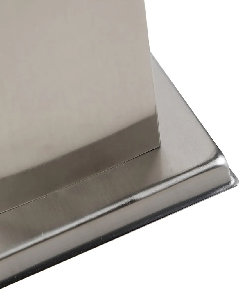 Candeeiro de exterior em aço com tomada IP44 - Malios com estaca de terra e prensa-cabos